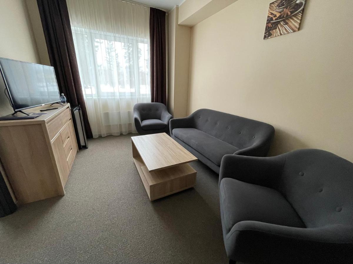 Vilarhotel Aizkraukle ภายนอก รูปภาพ